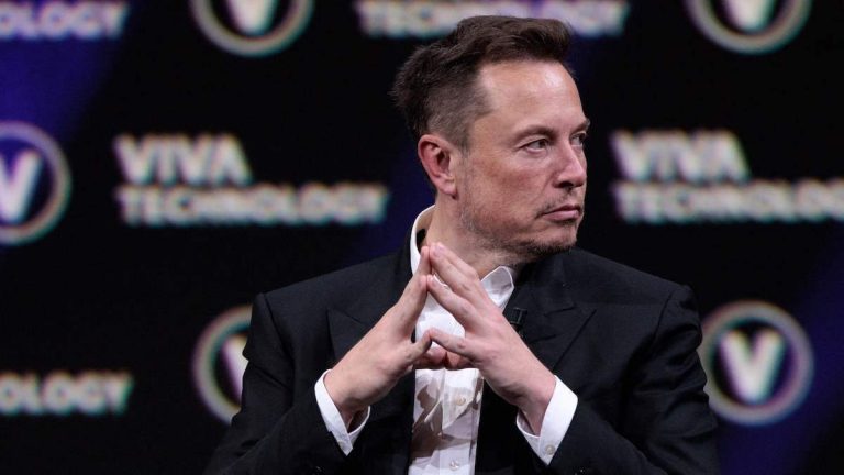 Elon Musk Fathered Third Child With Neuralink Executive: Report