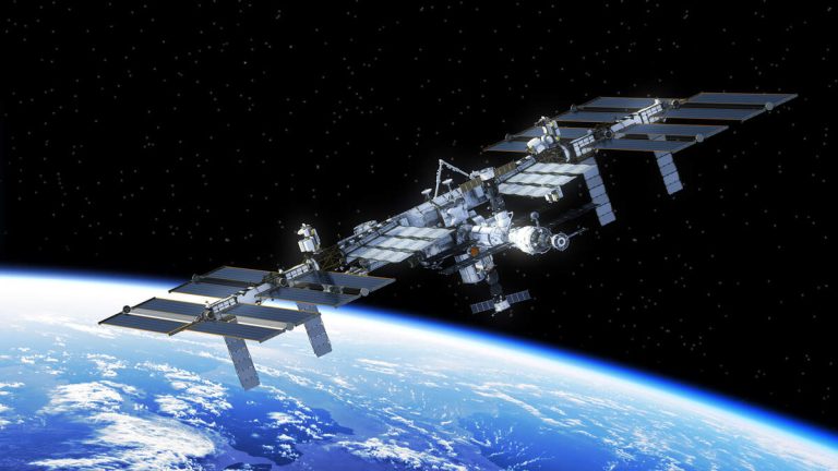 SpaceX Building NASA Craft To Destroy The International Space Station