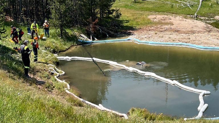 Car Crashes Into Geyser In Yellowstone National Park