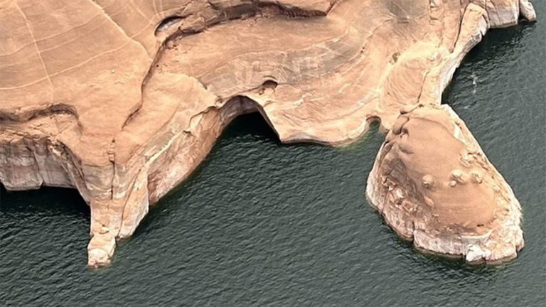Popular ‘Double Arch’ Collapses In Glen Canyon National Recreation Area
