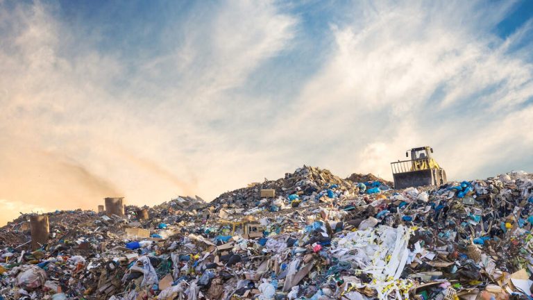 South Coast AQMD Consider Pausing Morning Operations at Landfill