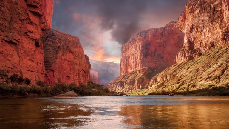 Boater Pulled From Colorado River Was 16th Fatality At Grand Canyon In 2024