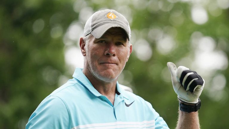 Brett Favre Reveals Serious Diagnosis