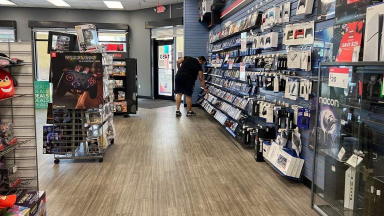 National Video Game Retailer Preparing To Close Many Of Their 3,000 Stores