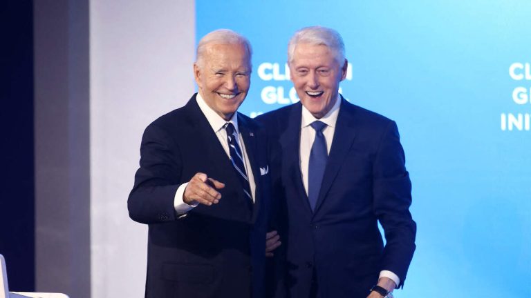 Bill Clinton Mistaken For Joe Biden In Viral Video