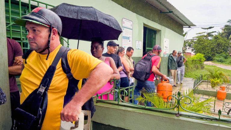 Entire Island Of Cuba Is Without Electricity After Major Power Plant Fails