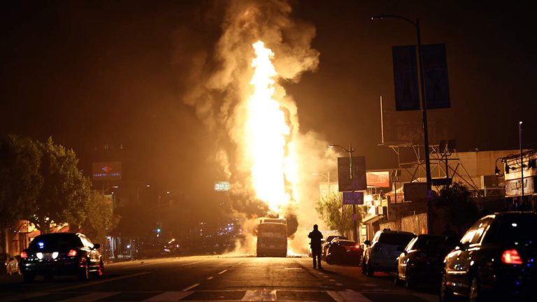 LA Mob Burns Bus, Looters Raid Stores After Dodgers’ World Series Win