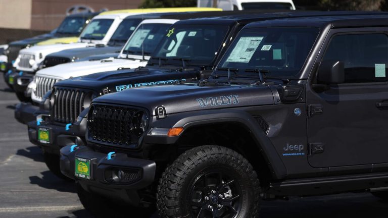 Over 194,000 Jeep Plug-In Hybrid SUVs Recalled Due To Risk Of Fire