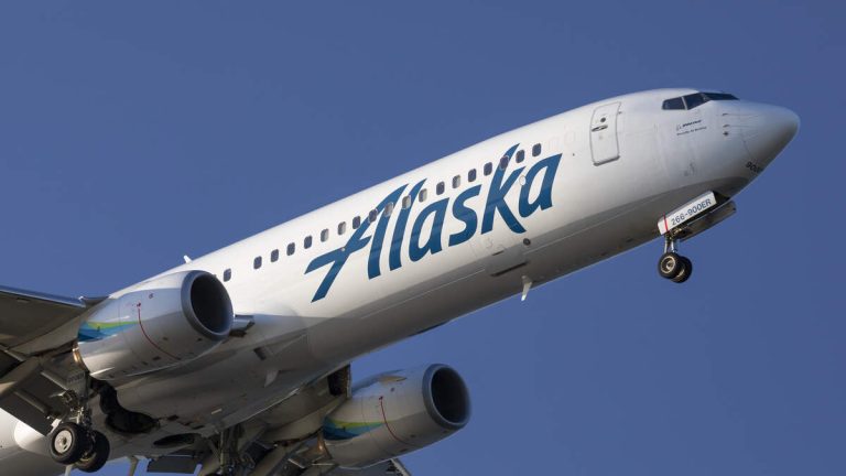 Alaska Airlines Flight Makes Emergency Landing at LAX