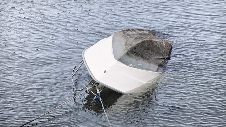 Man Found Dead in Overturned Boat Off Redondo Beach; Five People Rescued