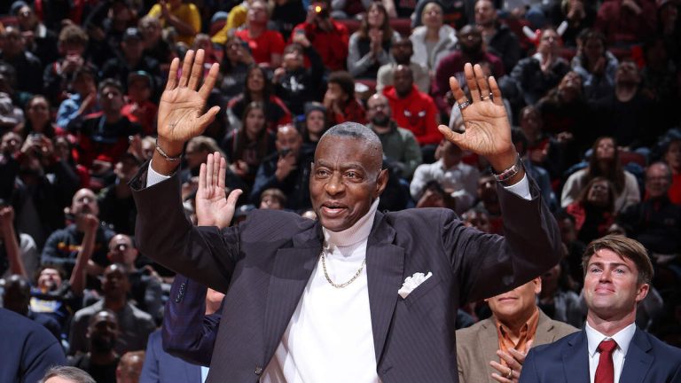 NBA Legend Bob Love Dead At 81