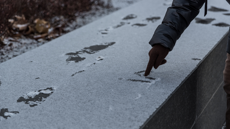 Woman Terrified After Finding Out Why ‘1F’ Was Written In Snow At Her Home