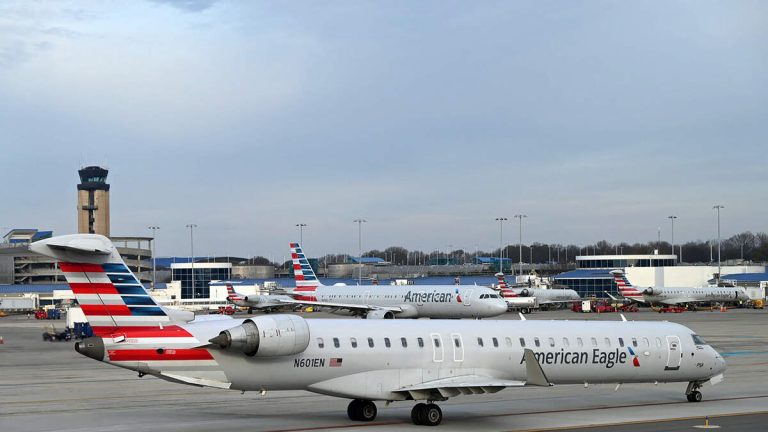 Airline Employee Fatally Struck On Tarmac At North Carolina Airport