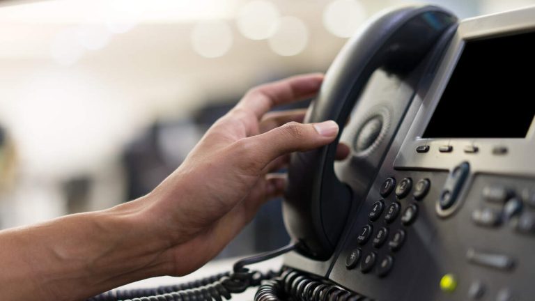 Immigrant Rights Groups Launches Rapid Response Network, Hotline in LA