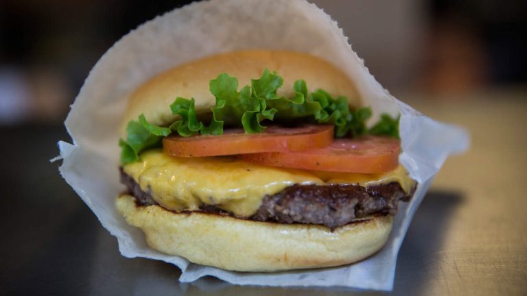 Popular Burger Chain Plans Massive Expansion, 1,200 New Stores In US