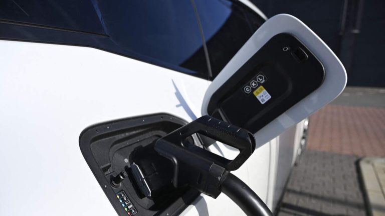 EV Charger Malfunction Sparks Fire in Huntington Beach Garage