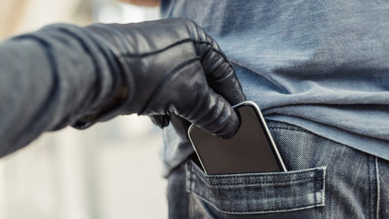 Pickpockets Target West Hollywood’s Bars and Nightclubs