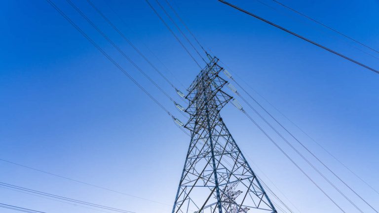 SoCal Edison Probes ‘Zombie’ Line in Eaton Fire Investigation