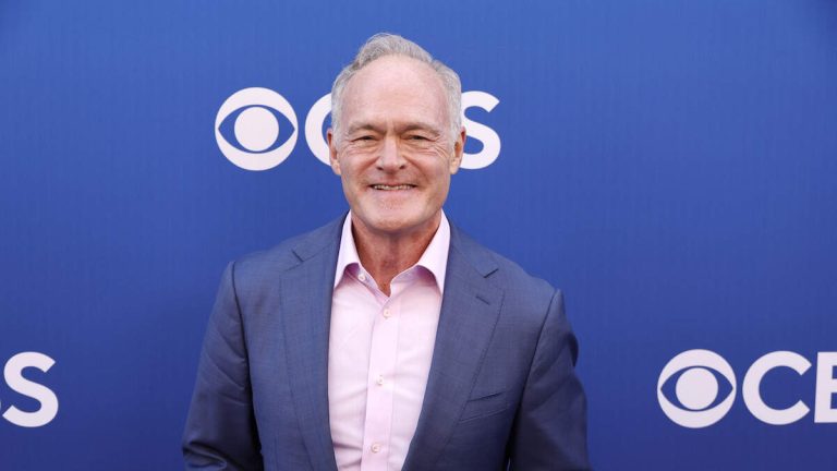’60 Minutes’ Correspondent Calls Out CBS’ Parent Company