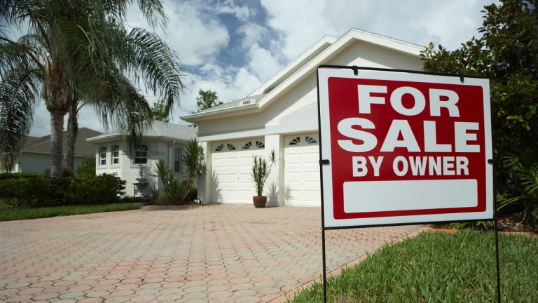 Southern California Home Prices Stall Amid Economic Uncertainty