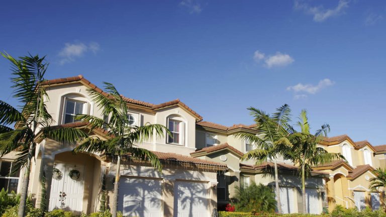 Irvine Considers Tighter Rules for Sober Living Homes