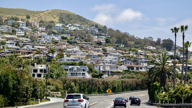 Permit Driver Crashes in Laguna Beach, Passenger Dies