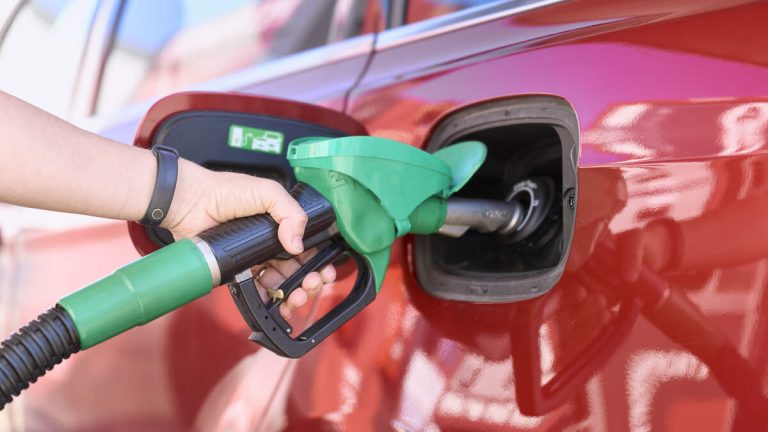 Senate Moves to Block California’s Gas Car Ban by 2035