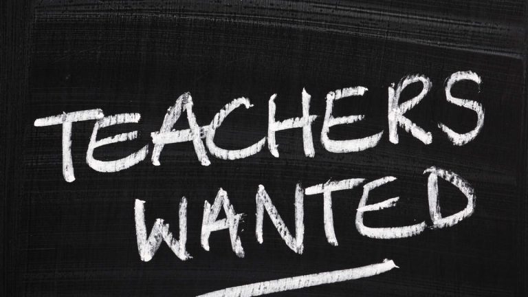 UC Riverside Offers Tuition, Stipends to Boost Teacher Numbers