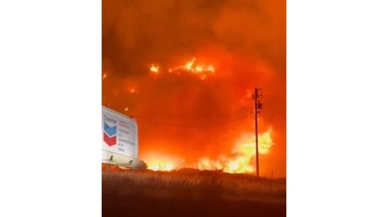 Brush Fire Near Grapevine Snarls Traffic, Prompts Evacuation Warnings