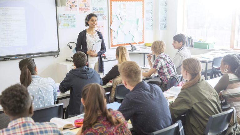 California Bill Seeks Teachers From Mexico for Bilingual Classrooms