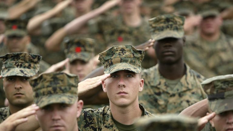 Hundreds of Marines Mobilize to Los Angeles Amid Protests