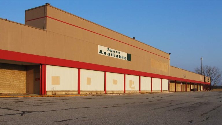 Major National Grocery Chain Closing Dozens Of Store Across The Country