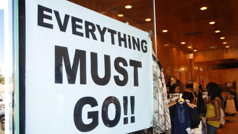 Popular Clothing Store Shutting Down Nearly 200 Locations Across The US