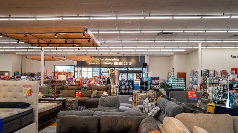 Retailer That Filed For Bankruptcy Reopening Dozens Of Stores In 9 States