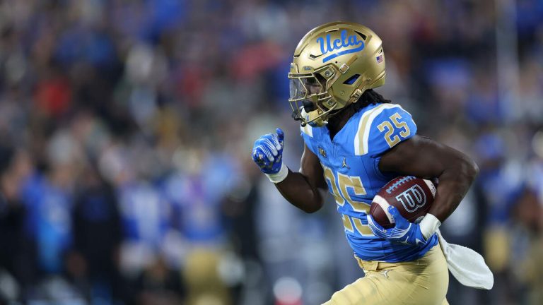 California Colleges Can Pay Athletes; Taxpayers May Help