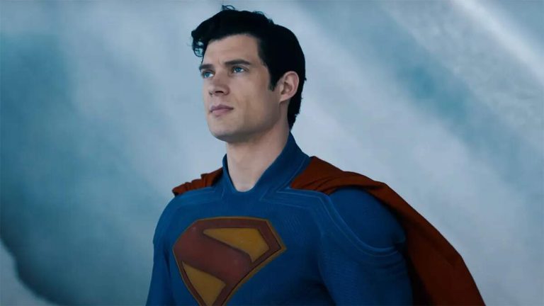 Superman, Trump Strikes a Pose, Bieber’s Back, and Devil Wears Prada 2!