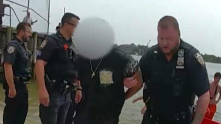 Officer Jumps Into The Water, Fights Off Career Criminal Trying To Flee