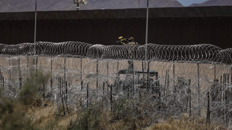 400 Migrants Smuggled Into US By ISIS-Affiliated Network: DHS