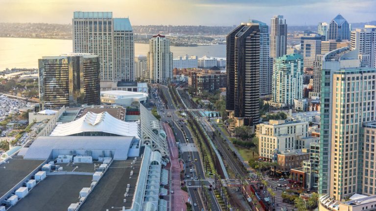 Comic-Con Continues with Crowded Hall H, The Boys, Alien, Rings of Power