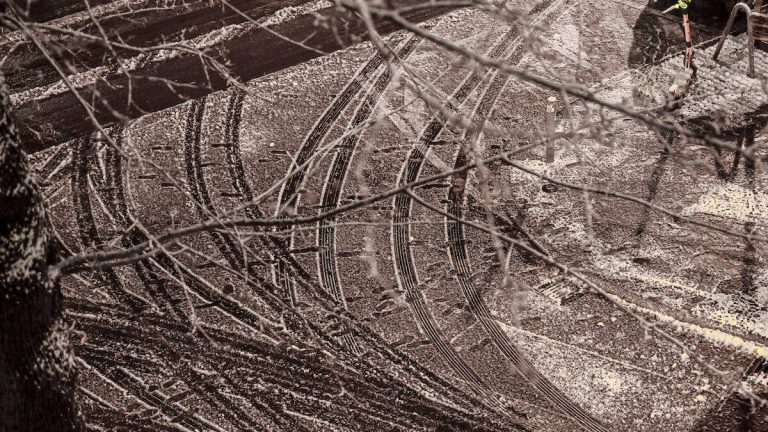 Record Snowfall Reported In Philadelphia During Summer Heat