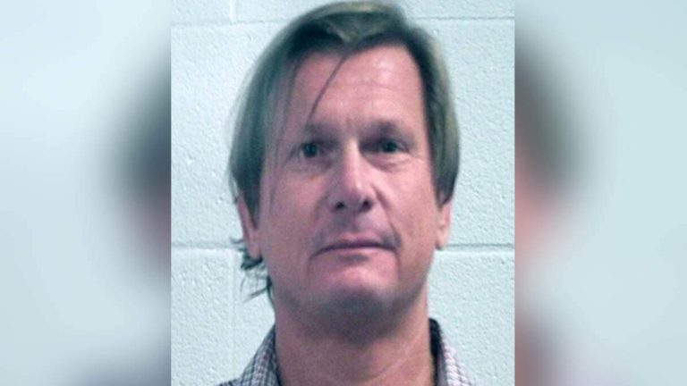 Newly-Elected Mayor Arrested Moments After City Council Meeting