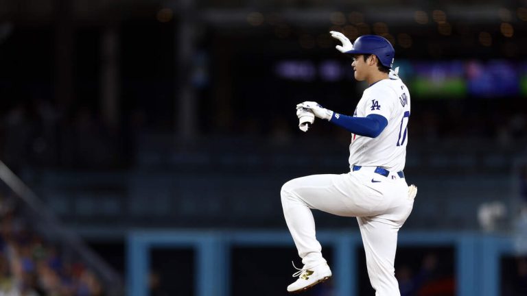 Dodgers Seek to Win Division in Final Regular-Season Home Game