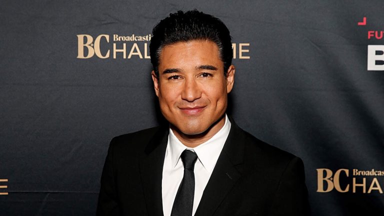Walk of Fame Star Honoring Mario Lopez to be Unveiled Thursday