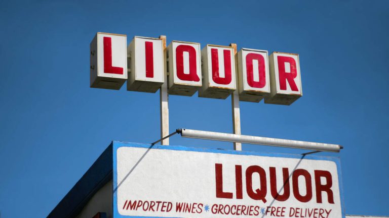 Man Fatally Stabbed at Liquor Store in Hawthorne