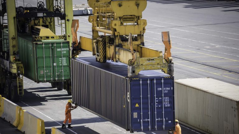Dockworkers Union, Port Companies Reach Tentative Six-Year Deal