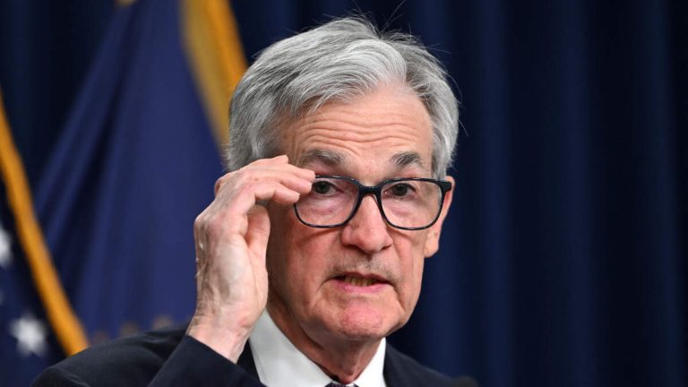 Federal Reserve Holds Interest Rates Steady