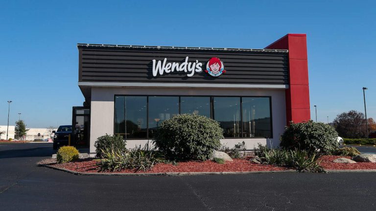 How To Get Wendy’s Burgers For 25 Cents