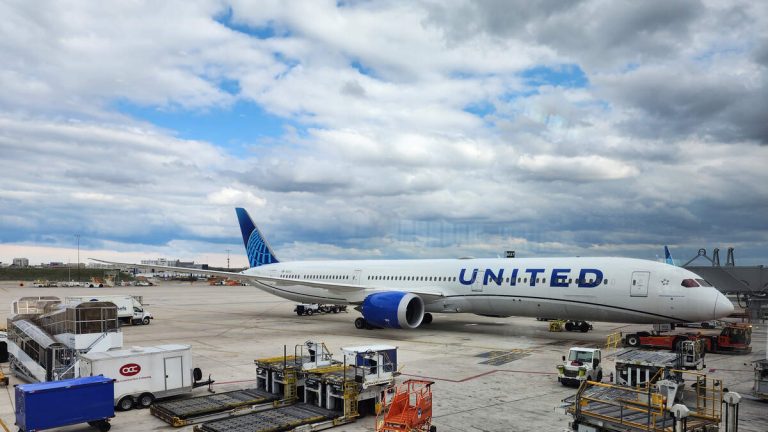 Flight To China Lands In San Francisco Due To Pilot’s Absent-Minded Mistake