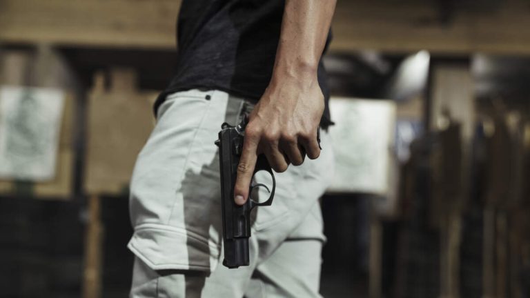 Woman Shot by Assailants in Studio City