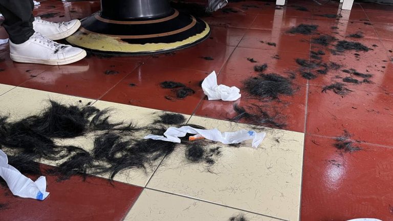Hairstylist Butchered Girl’s Hair After Her Mom Refused To Pay Late Fee